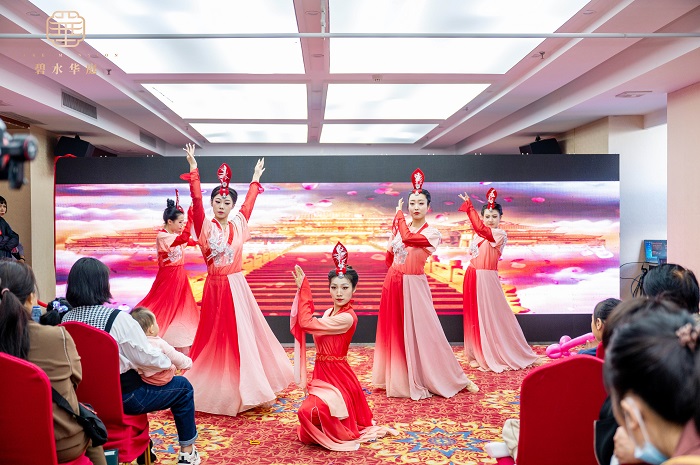 1696148482121641.jpg _ZZF2908.jpg